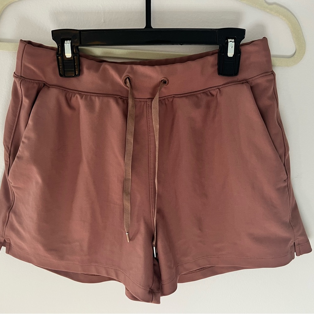 Old Navy Women's Pink Athletic Shorts